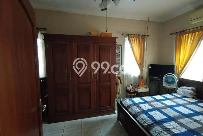 Rumah Luxury Modern Tanpa Renovasi di Citraland Surabaya Rumah Luxury Modern Tanpa Renovasi di Citraland Surabaya