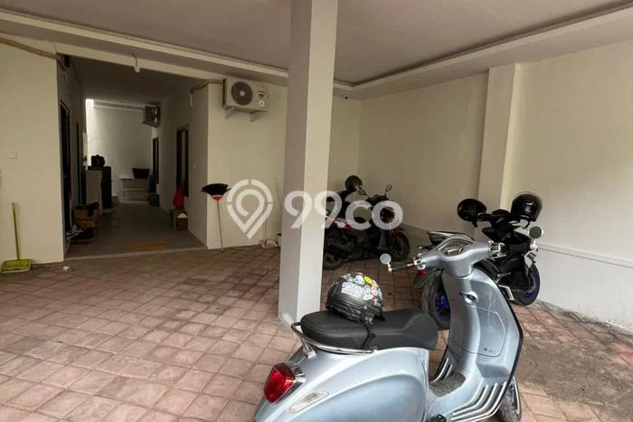 Dijual Rumah Kost di Ketintang, Surabaya, 256 KT, 26 KM, Bangunan 450m2 Dijual Rumah Kost di Ketintang, Surabaya, 256 KT, 26 KM, Bangunan 450m2