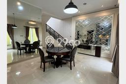 Jual Rumah Mewah Elegan Dengan View Cantik di Gading Serpong The Spring, Tangerang Jual Rumah Mewah Elegan Dengan View Cantik di Gading Serpong The Spring, Tangerang