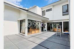 Rumah Elit Modern Tanpa Renovasi di BSD Green Wich Tangerang Rumah Elit Modern Tanpa Renovasi di BSD Green Wich Tangerang
