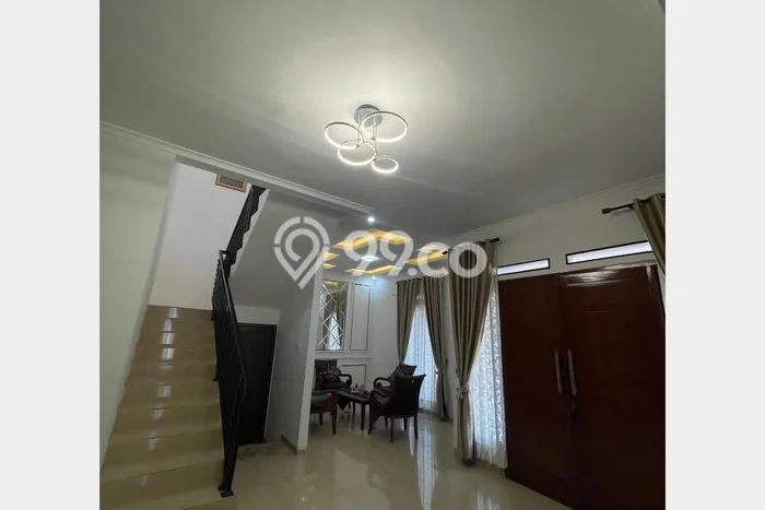 Rumah Sewa Jakarta Selatan LT 163m2 LB 247m2 Kawasan Bintaro Rumah Sewa Jakarta Selatan LT 163m2 LB 247m2 Kawasan Bintaro