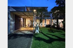Ready to Use! Premium House LT 234m2 Desain Elegan di BSD De Park Ready to Use! Premium House LT 234m2 Desain Elegan di BSD De Park