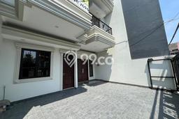 Jual Rumah Murah Meriah Duren Sawit Punya 5 KT & LT 105m2 Jual Rumah Murah Meriah Duren Sawit Punya 5 KT & LT 105m2