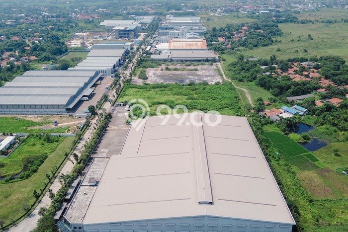 Unit Gudang Dijual di Bekasi LT 40000m2 & LB 16000m2 Unit Gudang Dijual di Bekasi LT 40000m2 & LB 16000m2