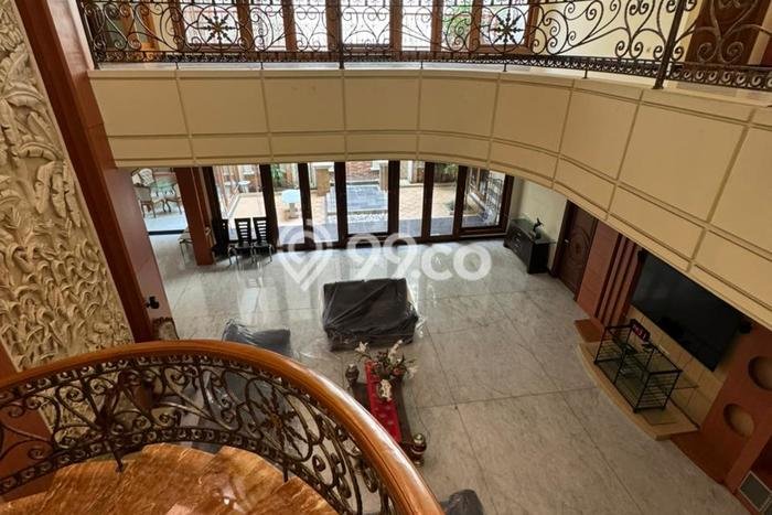 Dijual Hunian Mewah dengan Fasilitas Sekitar Lengkap di Kelapa Gading, Jakarta Utara Dijual Hunian Mewah dengan Fasilitas Sekitar Lengkap di Kelapa Gading, Jakarta Utara
