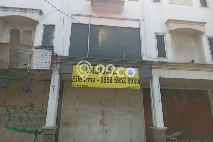 Ruko Dijual di Bekasi LT 129m2 & LB 350m2 Lokasi Terbaik! Ruko Dijual di Bekasi LT 129m2 & LB 350m2 Lokasi Terbaik!