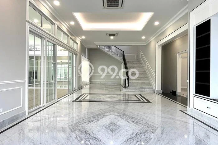 Best Deal Hunian Premium Ideal dan Luas di Menteng, Jakarta Pusat Best Deal Hunian Premium Ideal dan Luas di Menteng, Jakarta Pusat