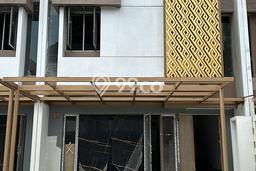 Rumah Luxury Modern Tanpa Renovasi di Puri Indah Jakarta Barat Rumah Luxury Modern Tanpa Renovasi di Puri Indah Jakarta Barat