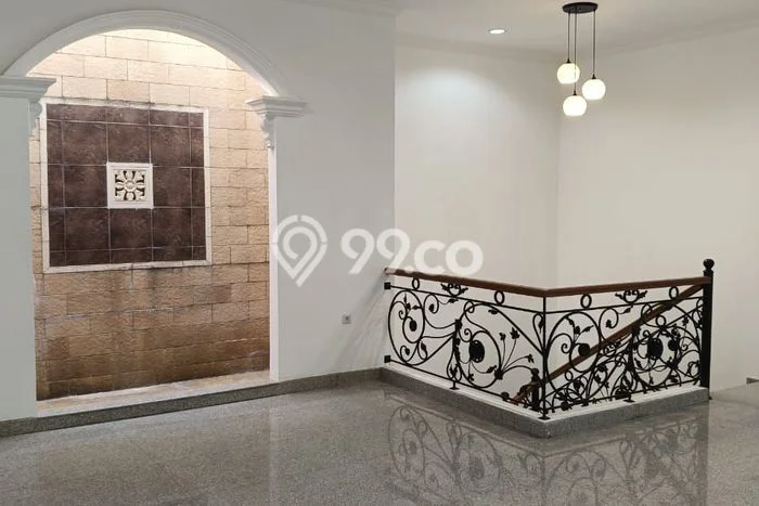 For Sale! Luxury House LT 200m2 Desain Modern di Pluit For Sale! Luxury House LT 200m2 Desain Modern di Pluit