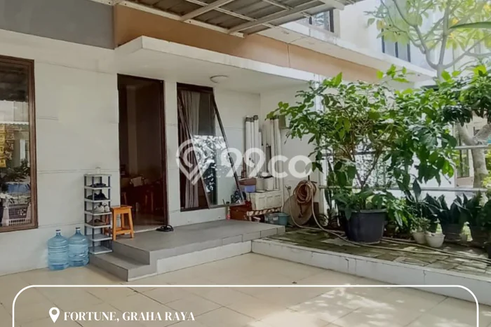 Dijual Rumah Eksklusif 3 KT di Graha Raya, Tangerang Selatan Dijual Rumah Eksklusif 3 KT di Graha Raya, Tangerang Selatan