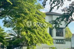 Rumah Elit Modern Tanpa Renovasi di Kemang Jakarta Selatan Rumah Elit Modern Tanpa Renovasi di Kemang Jakarta Selatan