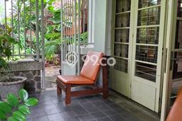 Dijual Rumah Premium dengan Fasilitas Sekitar Komplit di Menteng, Jakarta Pusat Dijual Rumah Premium dengan Fasilitas Sekitar Komplit di Menteng, Jakarta Pusat