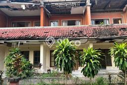 Hotel Kawasan , Luas 3500m2m², Jalan Utama, Lokasi Ramai Hotel Kawasan , Luas 3500m2m², Jalan Utama, Lokasi Ramai