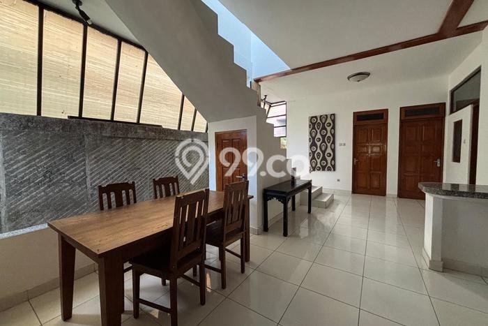 Dijual Rumah Luas Megah Dengan View Cantik di Tibubeneng, Badung Dijual Rumah Luas Megah Dengan View Cantik di Tibubeneng, Badung