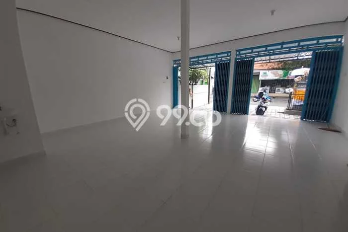 Toko baru di Kerobokan Toko baru di Kerobokan