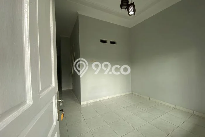 Dijual Cepat Rumah Bagus Siap Huni LB 80m2 di Cipayung, Depok Dijual Cepat Rumah Bagus Siap Huni LB 80m2 di Cipayung, Depok