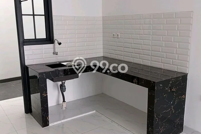 Dijual Cepat Rumah Bagus Siap Huni LB 90m2 di Sawangan, Depok Dijual Cepat Rumah Bagus Siap Huni LB 90m2 di Sawangan, Depok