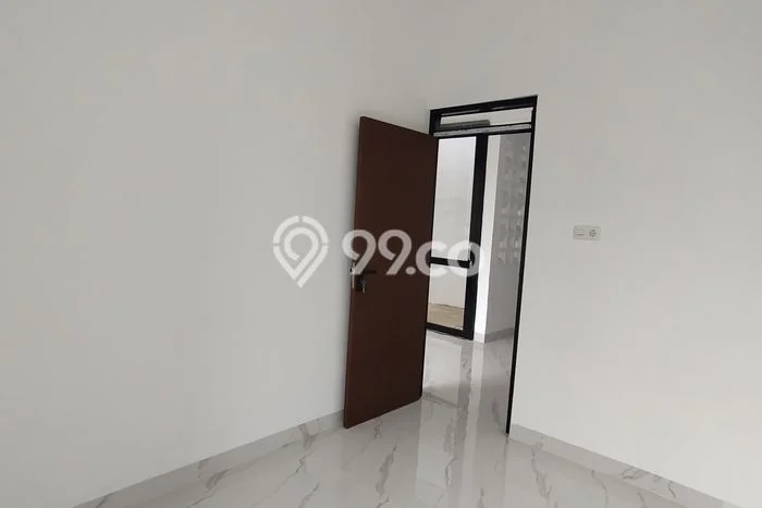 For Sale Rumah 3 Kamar Lokasi Strategis Bagus dan Strategis di Tajur Halang For Sale Rumah 3 Kamar Lokasi Strategis Bagus dan Strategis di Tajur Halang