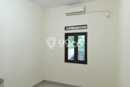 Jual Rumah Eksklusif 3 KT di Pondok Ranji, Tangerang Selatan Jual Rumah Eksklusif 3 KT di Pondok Ranji, Tangerang Selatan