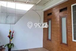 Jual Rumah Bagus Siap Huni LB 100m2 di Mulyorejo, Surabaya Jual Rumah Bagus Siap Huni LB 100m2 di Mulyorejo, Surabaya