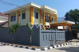 Rumah Eksklusif lokasi Cinere, Depok, LT 259m² LB 260m² Rumah Eksklusif lokasi Cinere, Depok, LT 259m² LB 260m²
