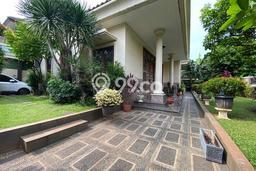 Rumah Berkualitas Pondok Indah, Jakarta Selatan, LT 612m² LB 485m² Rumah Berkualitas Pondok Indah, Jakarta Selatan, LT 612m² LB 485m²