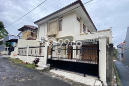 Rumah 5 KT 5 KM di Lokasi Strategis Cinere, Depok Rumah 5 KT 5 KM di Lokasi Strategis Cinere, Depok