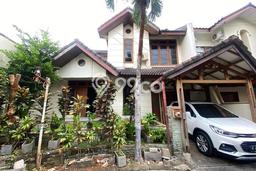 Ready to Use! Premium House LT 210m2 Desain Modern di Bintaro Ready to Use! Premium House LT 210m2 Desain Modern di Bintaro
