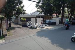 Ready to Use! Premium House LT 2800m2 Desain Elegan di Lebak Bulus Ready to Use! Premium House LT 2800m2 Desain Elegan di Lebak Bulus