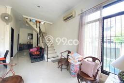Rumah di Gandul, Depok, LT 142m² Bangunan 145m² - JUAL CEPAT! Rumah di Gandul, Depok, LT 142m² Bangunan 145m² - JUAL CEPAT!
