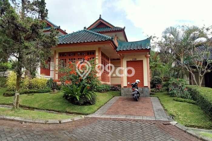 Villa Cantik Tipe Oriental Kota Bunga Cipanas Cianjur Jawa Barat Villa Cantik Tipe Oriental Kota Bunga Cipanas Cianjur Jawa Barat