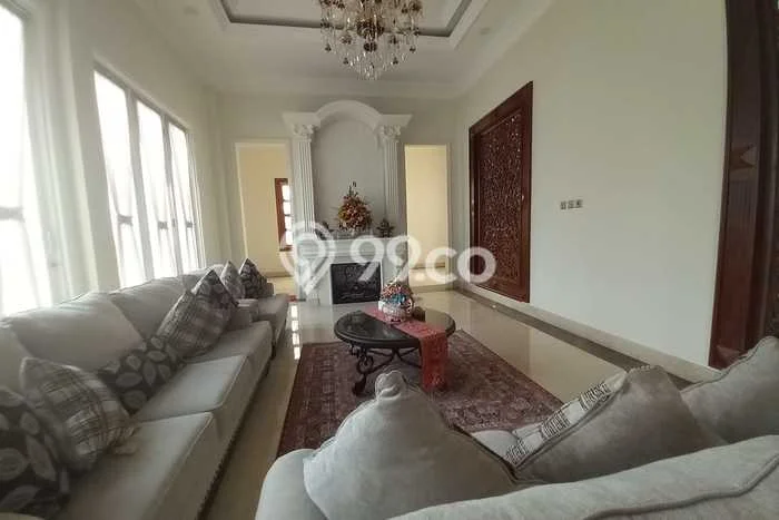 Rumah Elit Modern Tanpa Renovasi di BSB City Semarang Rumah Elit Modern Tanpa Renovasi di BSB City Semarang