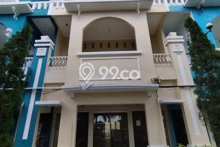 LOKASI PREMIUM! Ruko di Mijen, Luas 278m², Jalan Utama LOKASI PREMIUM! Ruko di Mijen, Luas 278m², Jalan Utama