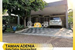Rumah Modern LT 240m² Siap Huni di Kompleks Perumahan Graha Padma, Semarang Rumah Modern LT 240m² Siap Huni di Kompleks Perumahan Graha Padma, Semarang