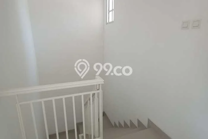 Rumah EXCLUSIVE area Simongan, Semarang, Luas 96m² Bangunan 94m² KESEMPATAN TERBATAS! Rumah EXCLUSIVE area Simongan, Semarang, Luas 96m² Bangunan 94m² KESEMPATAN TERBATAS!