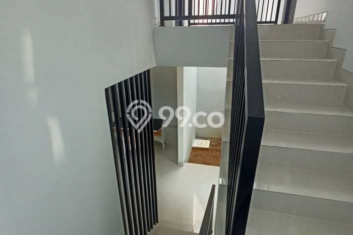 Disewakan Rumah Harga Terjangkau di BSB City Semarang dengan 3 KT Disewakan Rumah Harga Terjangkau di BSB City Semarang dengan 3 KT