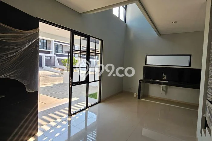 Disewakan! Rumah 2 Kamar Tidur &
2 Kamar Mandi di BSB City, Semarang Disewakan! Rumah 2 Kamar Tidur &
2 Kamar Mandi di BSB City, Semarang