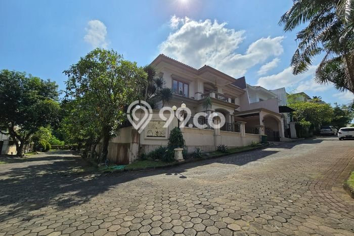Disewakan Rumah Konsep Modern di Gajah Mungkur Semarang dengan 5 Kamar Disewakan Rumah Konsep Modern di Gajah Mungkur Semarang dengan 5 Kamar