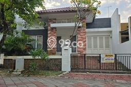 Jual Rumah Mewah Elegan Dengan View Eksklusif di Candi Golf, Semarang Jual Rumah Mewah Elegan Dengan View Eksklusif di Candi Golf, Semarang