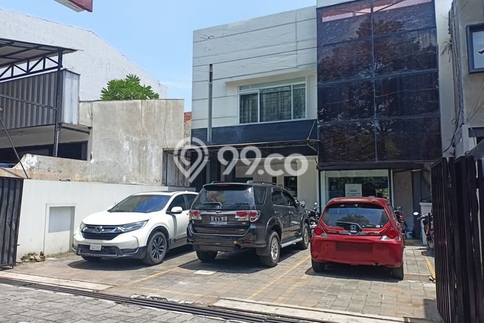 Untuk Dijual Ruko di Candisari Semarang LT 330m2 / LB 350m2 Untuk Dijual Ruko di Candisari Semarang LT 330m2 / LB 350m2