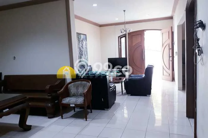 Hunian Mewah LB 325m2 Siap Pakai Desain Elegan di BSB City, Semarang Hunian Mewah LB 325m2 Siap Pakai Desain Elegan di BSB City, Semarang