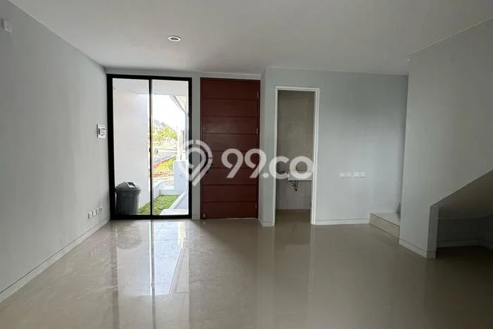 Disewakan! Rumah 4 Kamar Tidur &
3 Kamar Mandi di CitraGrand, Semarang Disewakan! Rumah 4 Kamar Tidur &
3 Kamar Mandi di CitraGrand, Semarang