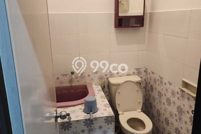 Rumah Strategis Modern Lb 140m2 di Semarang Utara, Semarang Rumah Strategis Modern Lb 140m2 di Semarang Utara, Semarang