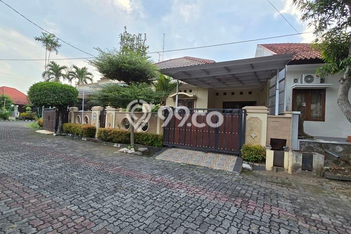 Rumah Modern 4 KT LT 208m2 di Srondol Rumah Modern 4 KT LT 208m2 di Srondol