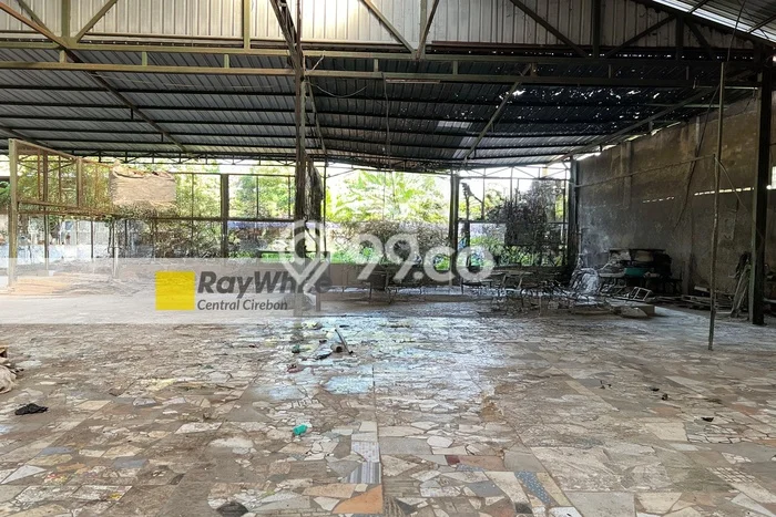 Gudang Disewakan di Area Ramai Mundu, Cirebon Gudang Disewakan di Area Ramai Mundu, Cirebon