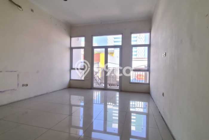 Unit Ruko Dijual di Bandung LT 90m2 & LB 210m2 Unit Ruko Dijual di Bandung LT 90m2 & LB 210m2