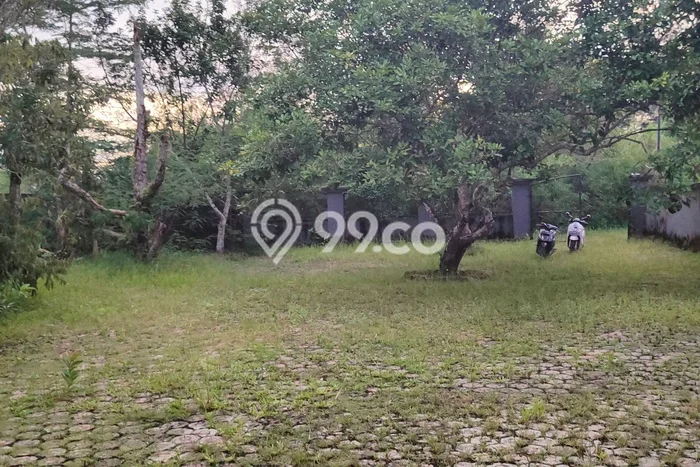 Rumah Terawat LT 1411m2m² / LB 200m2m² di Lokasi Premium Pangkalan Baru, Bangka Tengah Rumah Terawat LT 1411m2m² / LB 200m2m² di Lokasi Premium Pangkalan Baru, Bangka Tengah