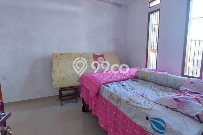 Dijual Cepat Rumah Bagus Siap Huni LB 120m2 di Bandung Kulon, Bandung Dijual Cepat Rumah Bagus Siap Huni LB 120m2 di Bandung Kulon, Bandung