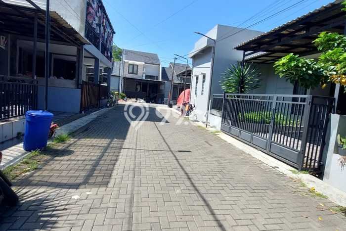 Rumah Luas Asri 2 KT Siap Huni di Kopo Bandung Rumah Luas Asri 2 KT Siap Huni di Kopo Bandung
