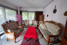 Siap Huni Hunian Elit 10 Kamar di Regol Dekat ke Mana Pun Siap Huni Hunian Elit 10 Kamar di Regol Dekat ke Mana Pun